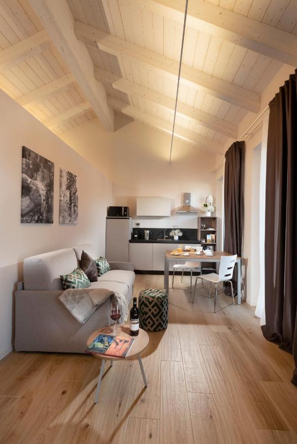 Borgo Roggeri - Country House Nelle Langhe Ла Морра Экстерьер фото
