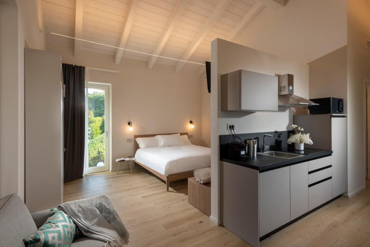 Borgo Roggeri - Country House Nelle Langhe Ла Морра Экстерьер фото